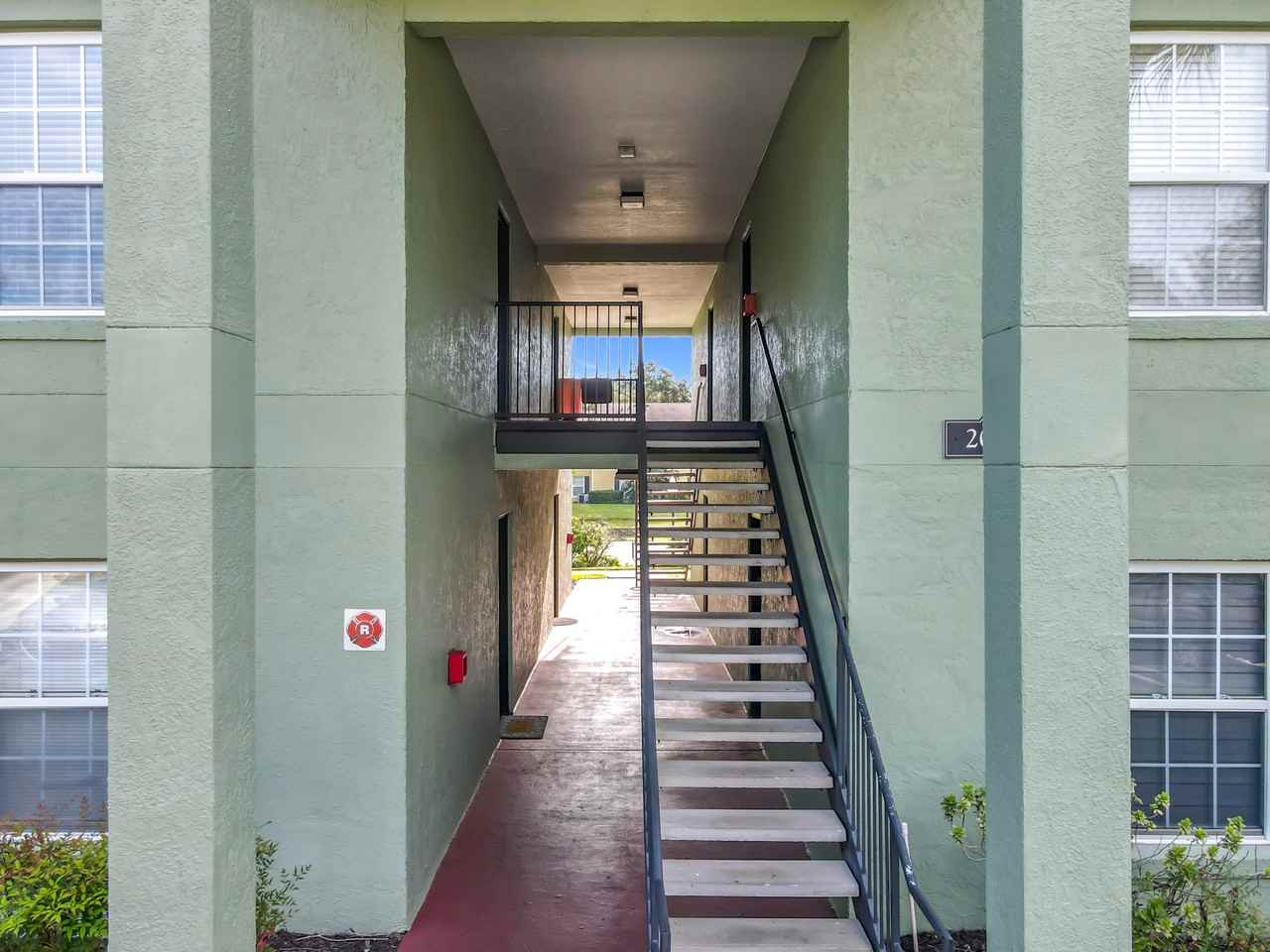 2065 Dixie Belle Dr #M - Photo 3 of 45