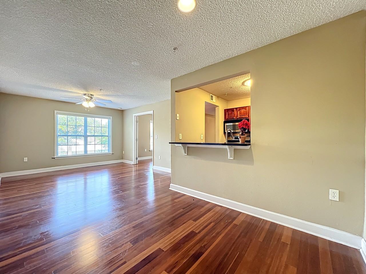 2065 Dixie Belle Dr #M - Photo 6 of 45
