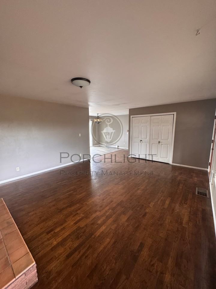 9843 Hammer Rd #1 - Photo 6 of 17