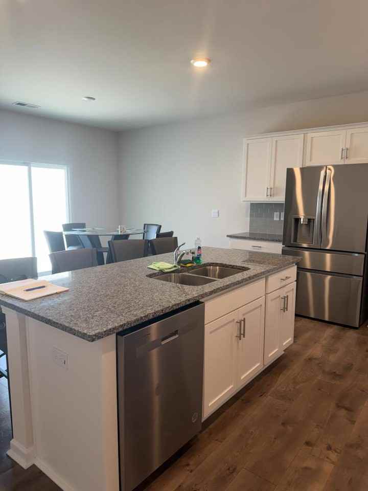 224 Rhett Ave - Photo 3 of 9