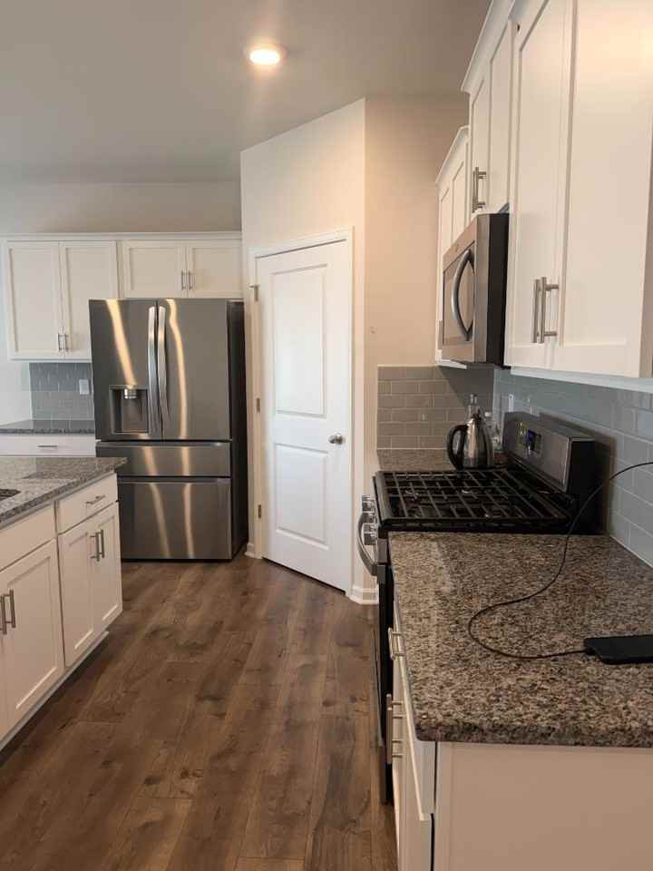 224 Rhett Ave - Photo 4 of 9