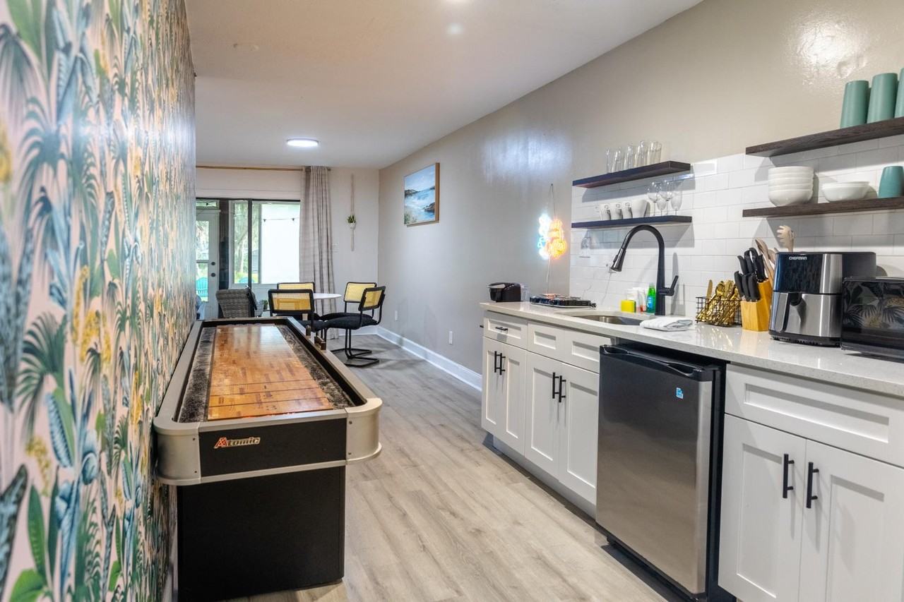 1775 Harbor Rd - Photo 6 of 20