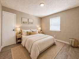 featured image of 733 Hill Rise Ct