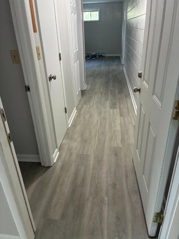 505 East College Street - Photo 4 of 8