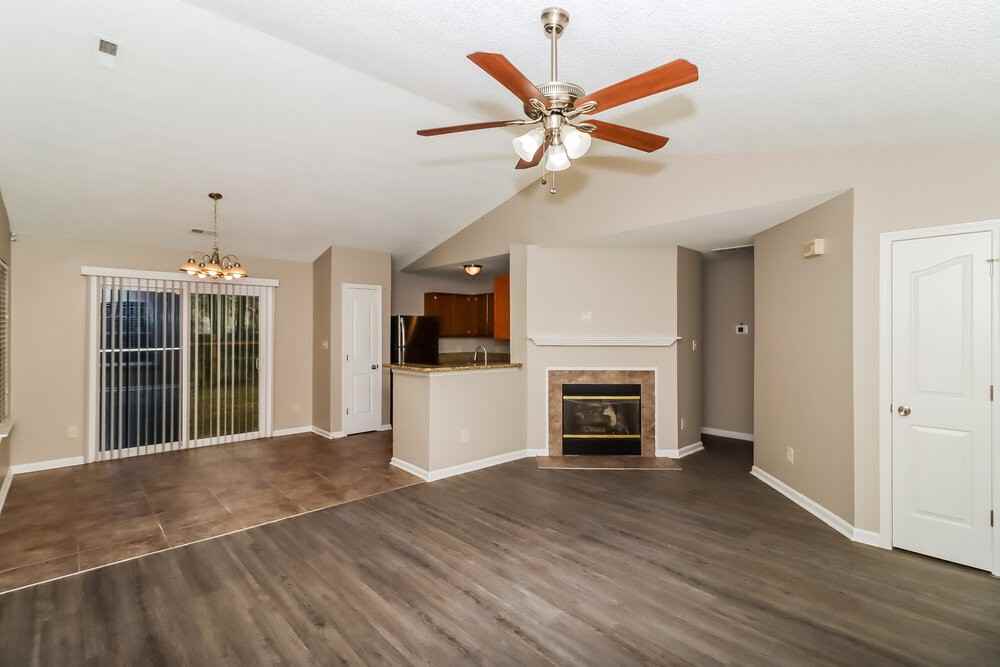 11416 Northwoods Forest Dr - Photo 5 of 16