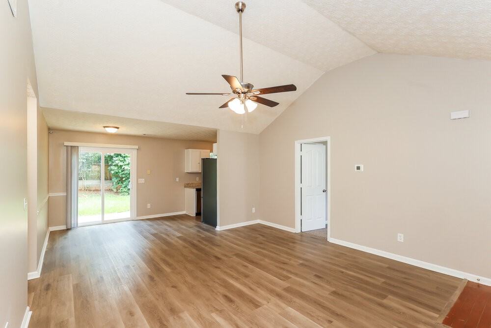 2 Ruby Ct - Photo 7 of 16