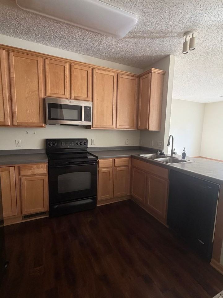 18340 Kerrville Trl #709 - Photo 2 of 17
