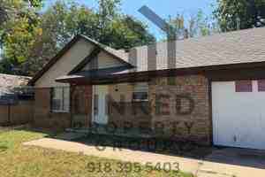 featured image of 523 W Ithica St
