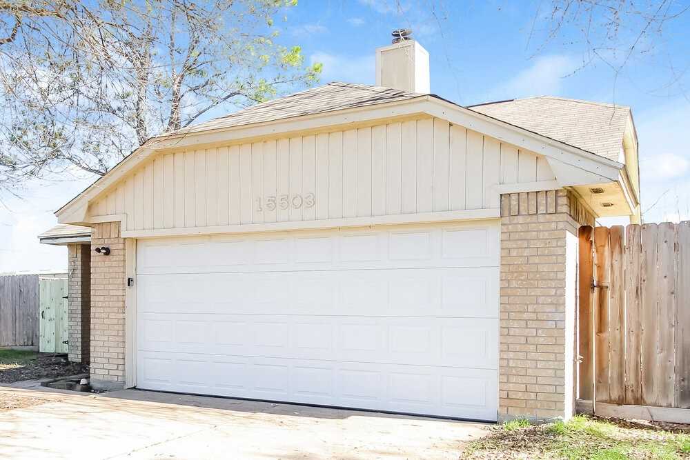 15503 Boulder Oaks Dr - Photo 3 of 16