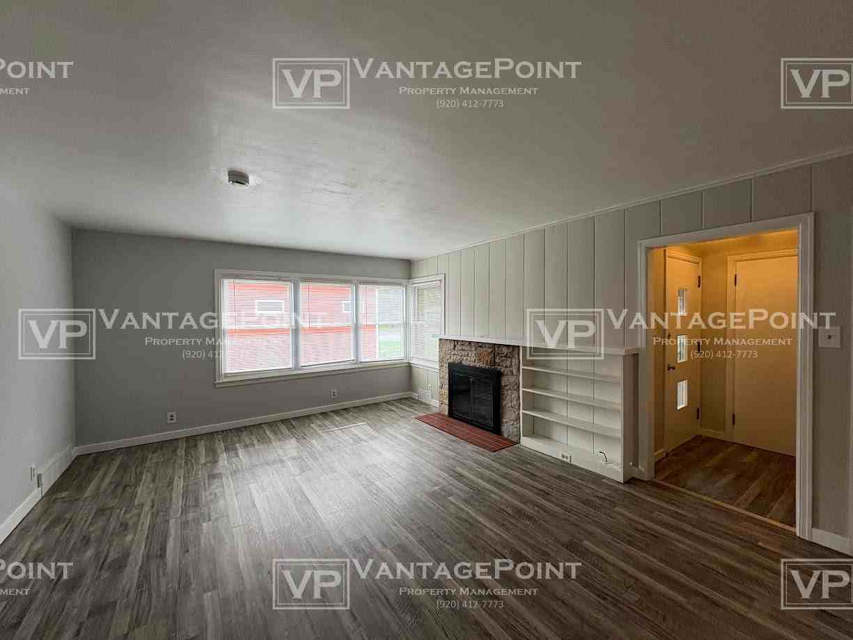 431 E Mission Rd #1 - Photo 2 of 25