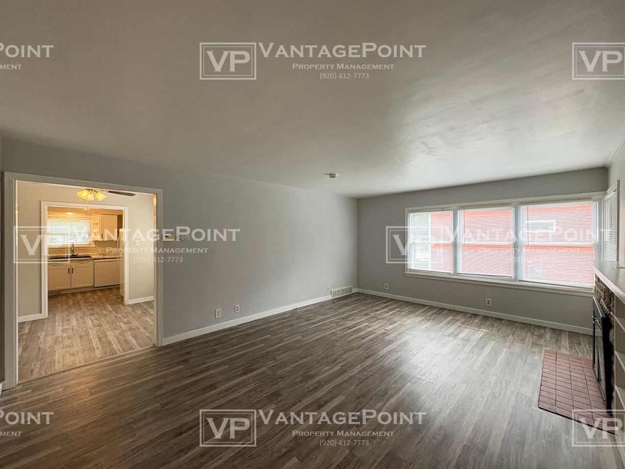 431 E Mission Rd #1 - Photo 4 of 25