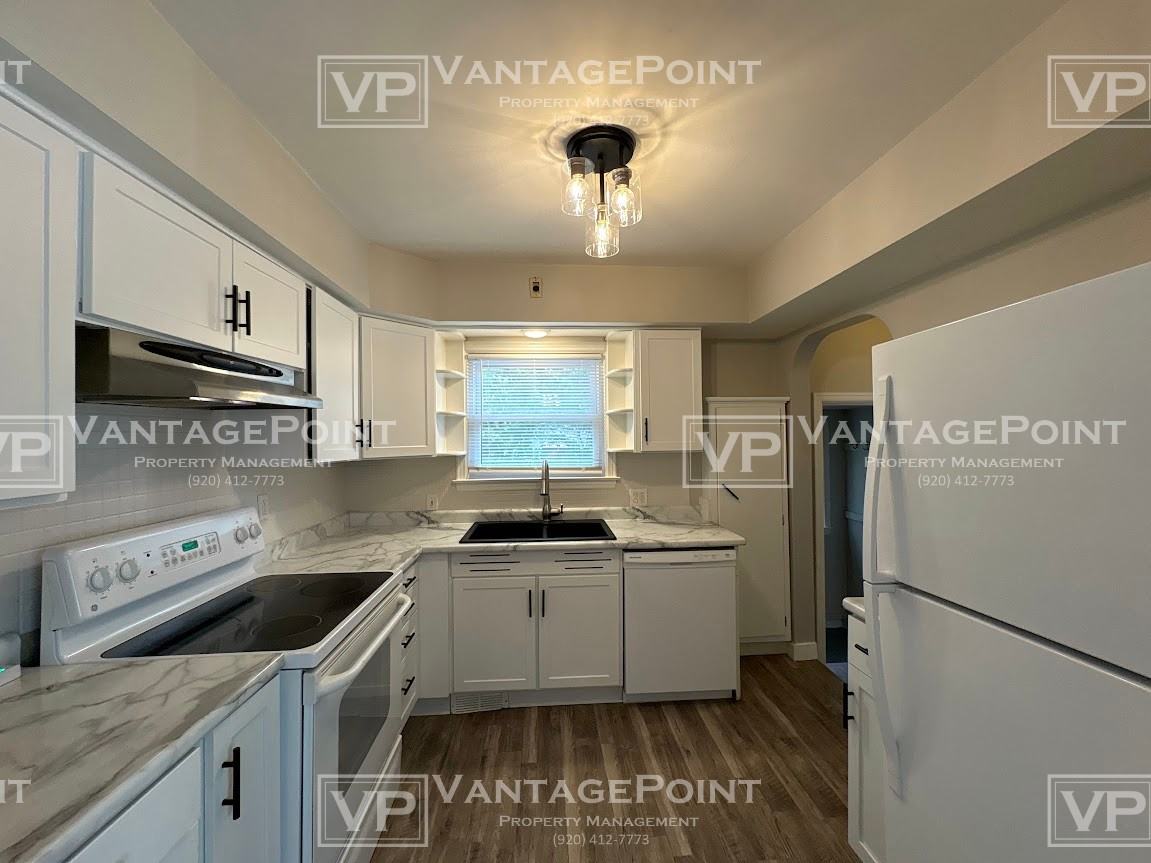 431 E Mission Rd #1 - Photo 5 of 25