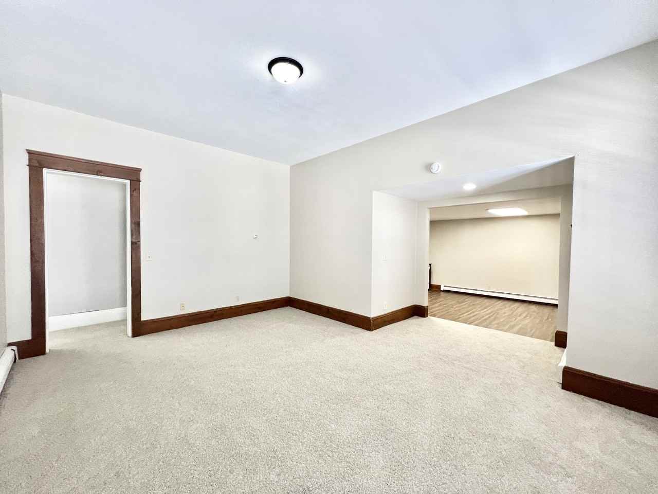 521 E Court St #3 - Photo 6 of 10