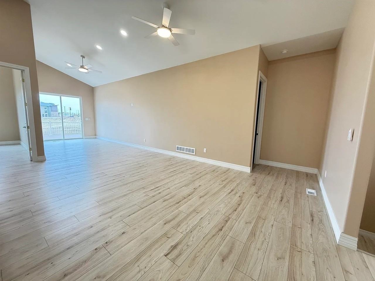 3109 W Laux Dr #1 - Photo 2 of 19