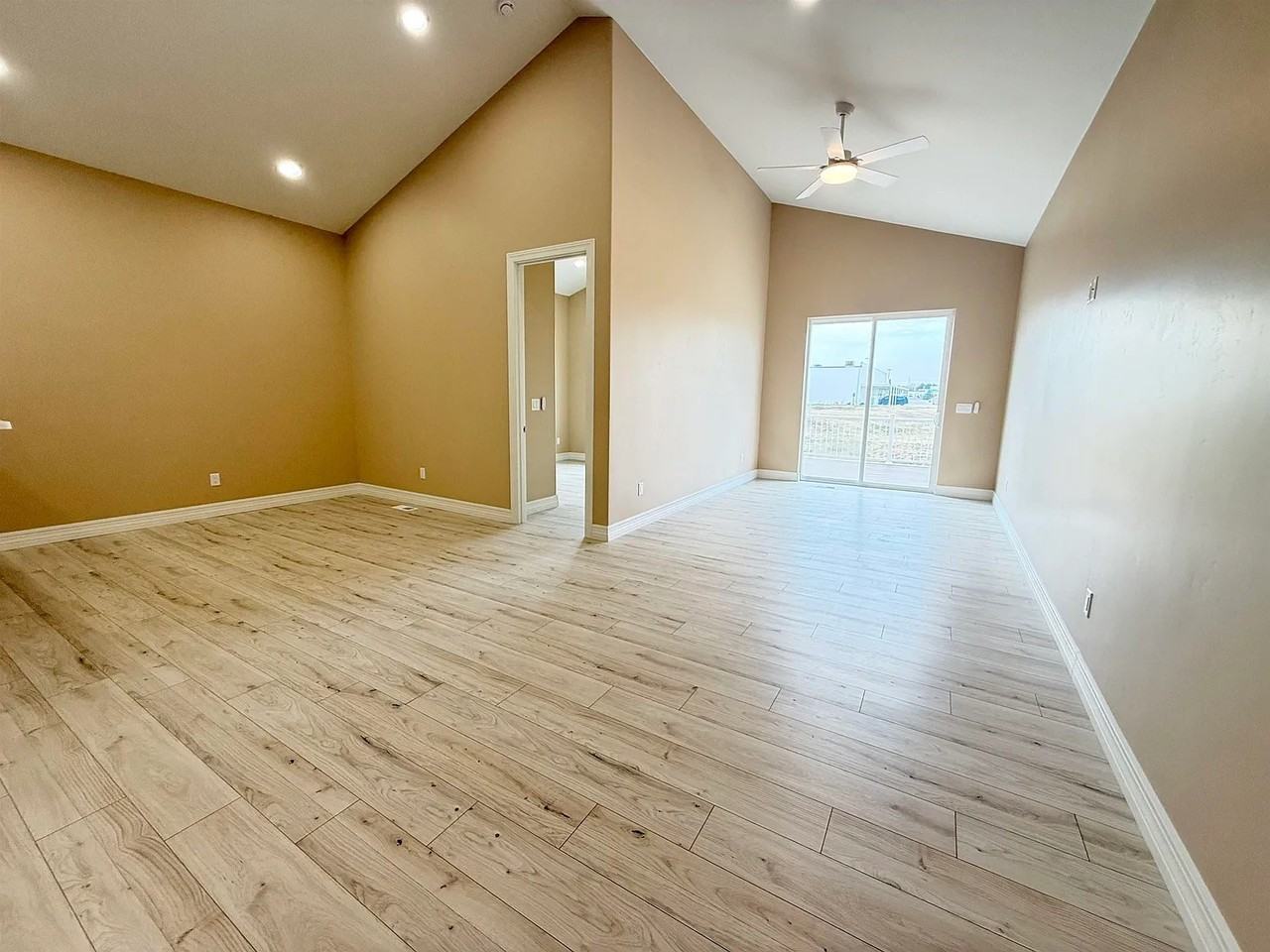 3109 W Laux Dr #1 - Photo 5 of 19