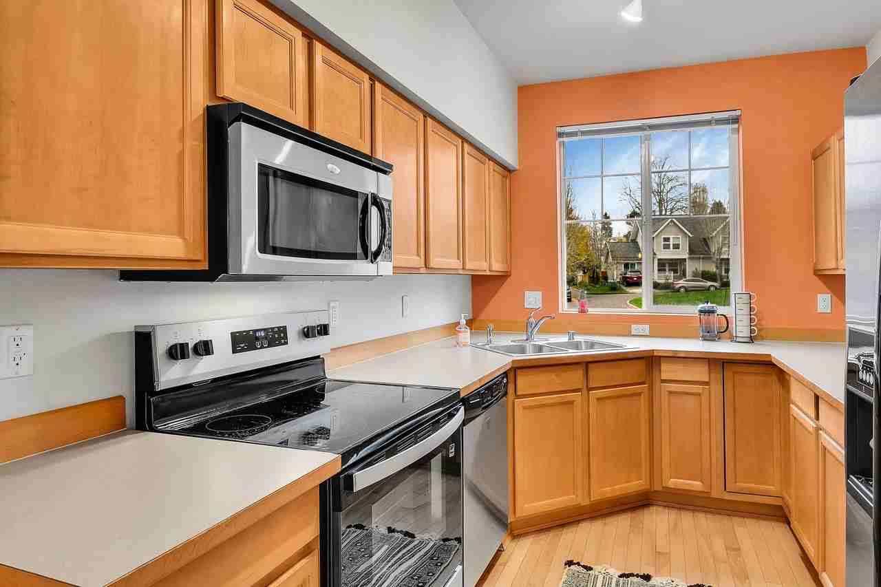 7020 Holly Park Dr S #W2 - Photo 5 of 17