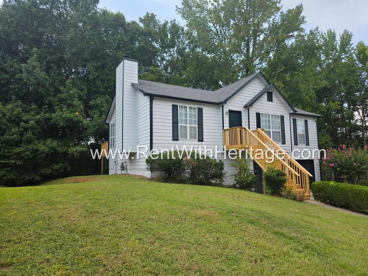 6322 Hillview Ln - Photo 4 of 46