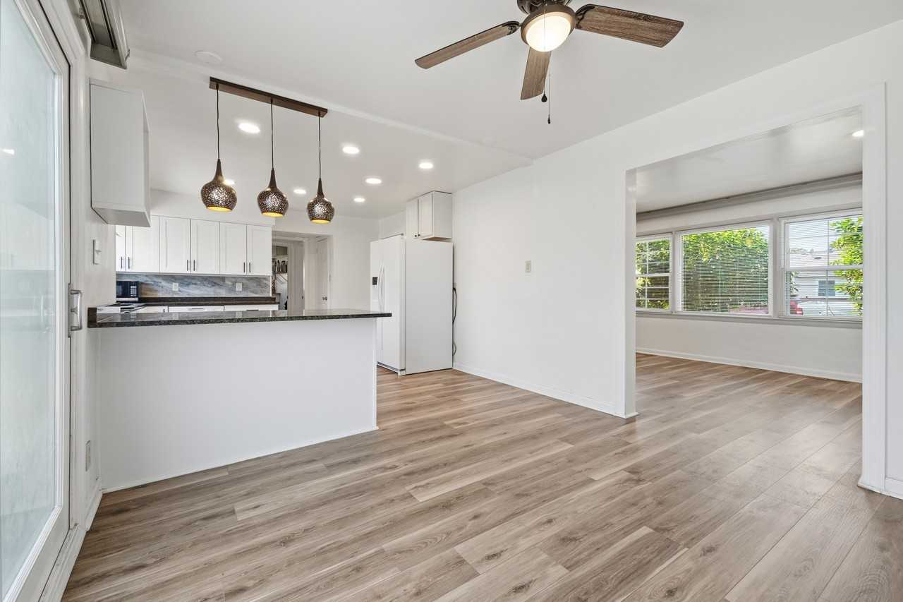 600 Breeds Hill Rd #1 - Photo 6 of 40