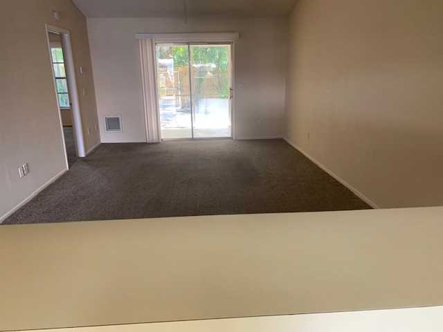 1136 Dover Ct #1 - Photo 4 of 10