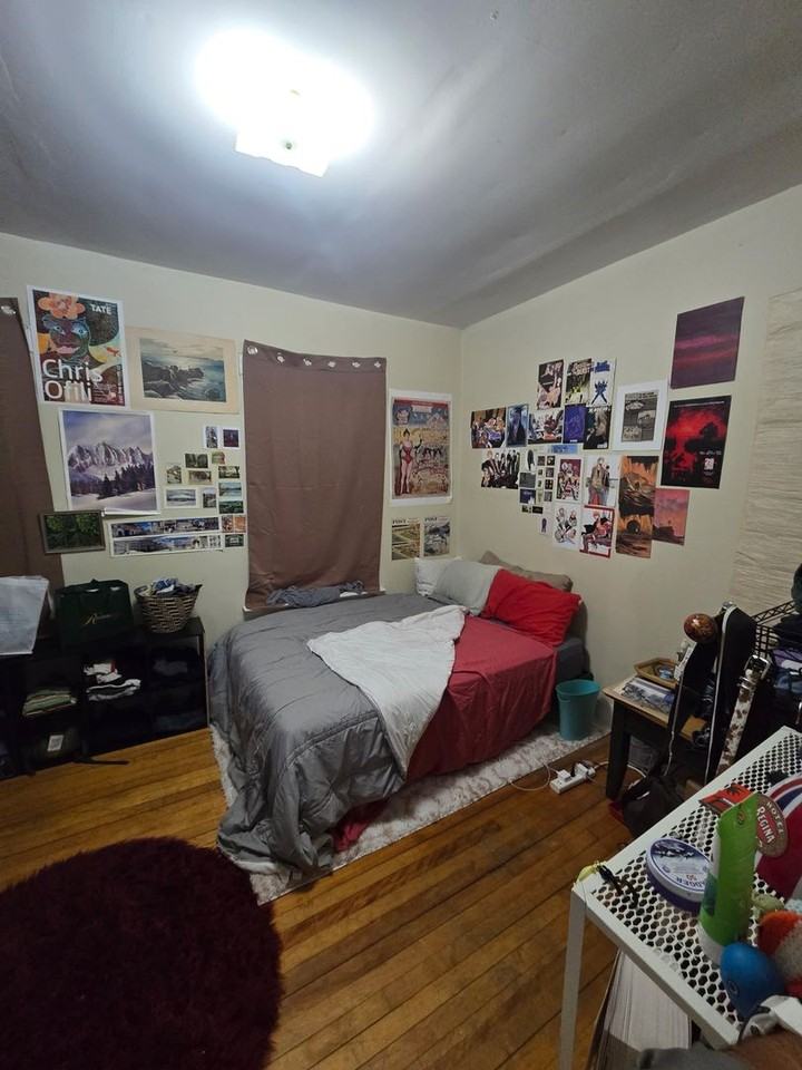 135 Loomis Street - Photo 7 of 27