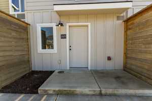 featured image of 2901 Waverly Dr Se