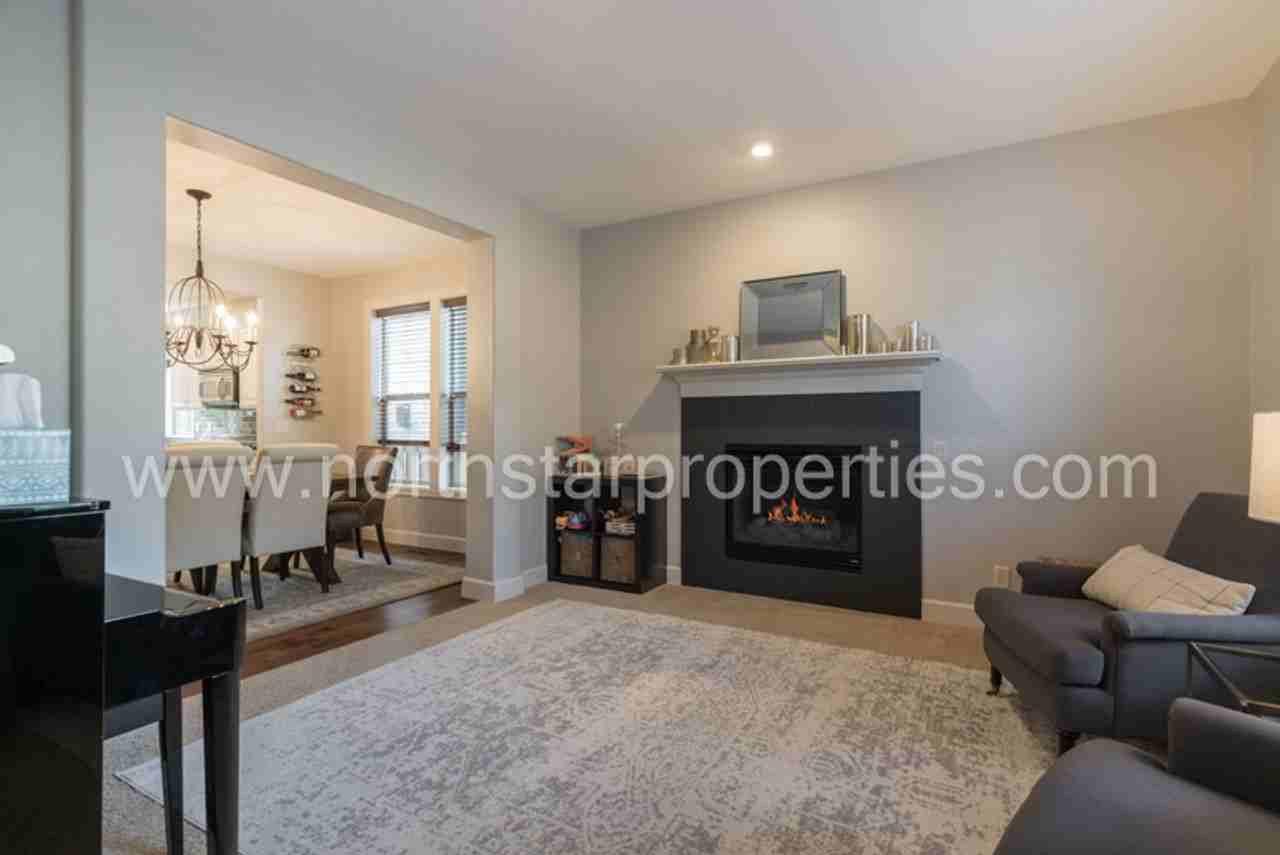 7830 Sw Litz Ct - Photo 7 of 36