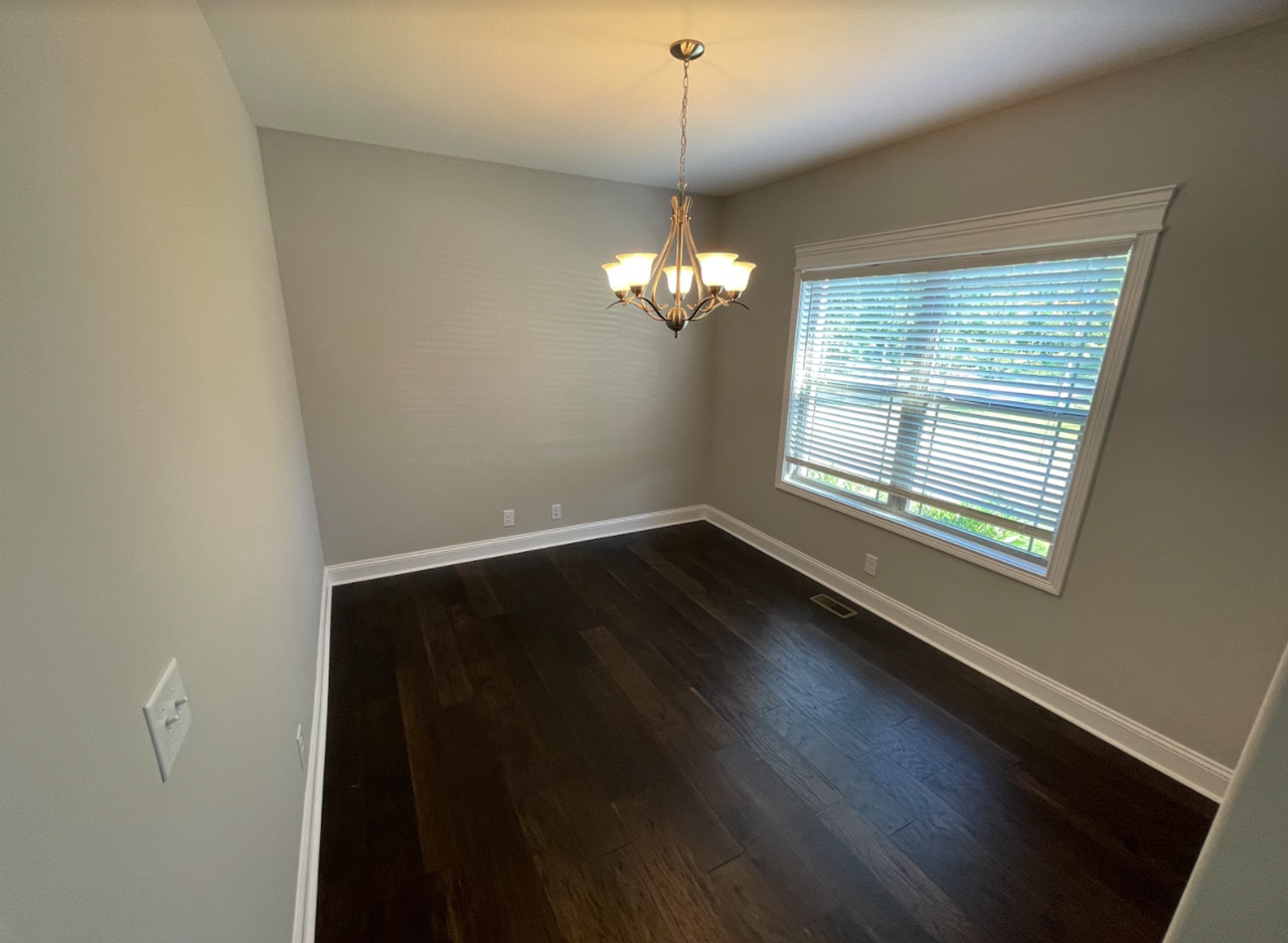 301 Hemp Ct - Photo 5 of 13