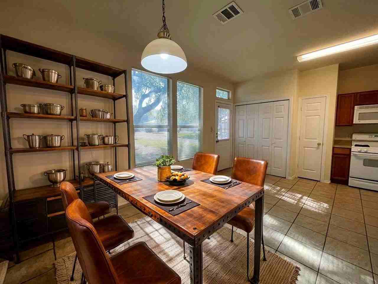 251A Utterback - Photo 6 of 42