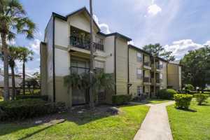 featured image of 1908 Lake Atriums Circle - 1Unit 8 #1