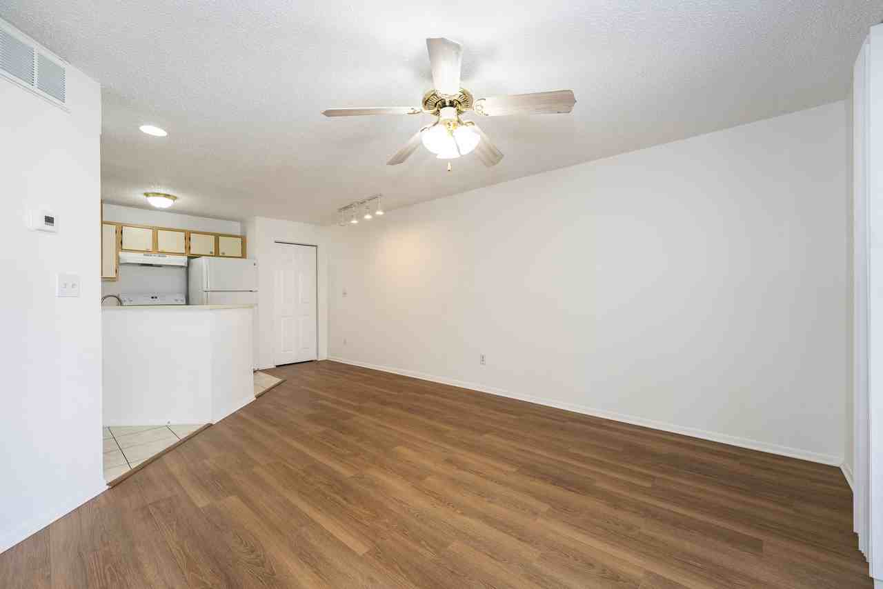 1908 Lake Atriums Circle - 1Unit 8 #1 - Photo 6 of 20