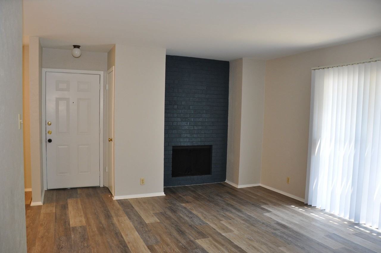 10810 Topperwein Dr #A - Photo 6 of 14
