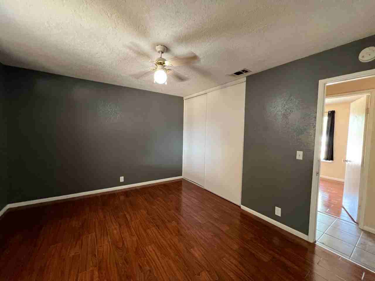 22347 Tehama Rd - Photo 6 of 32