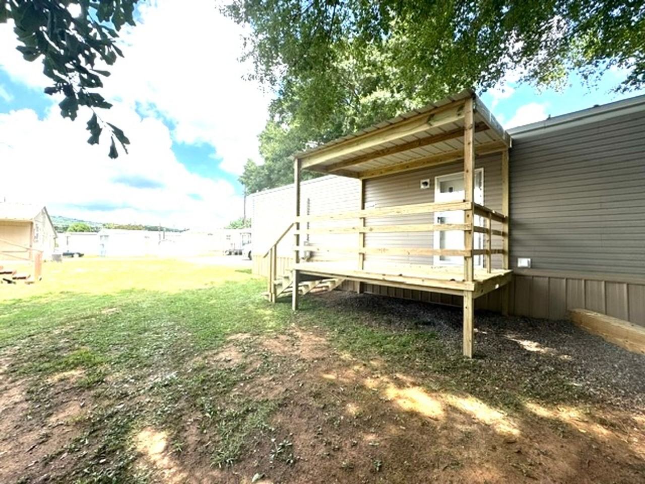 1627 Coleman Rd - Photo 4 of 11
