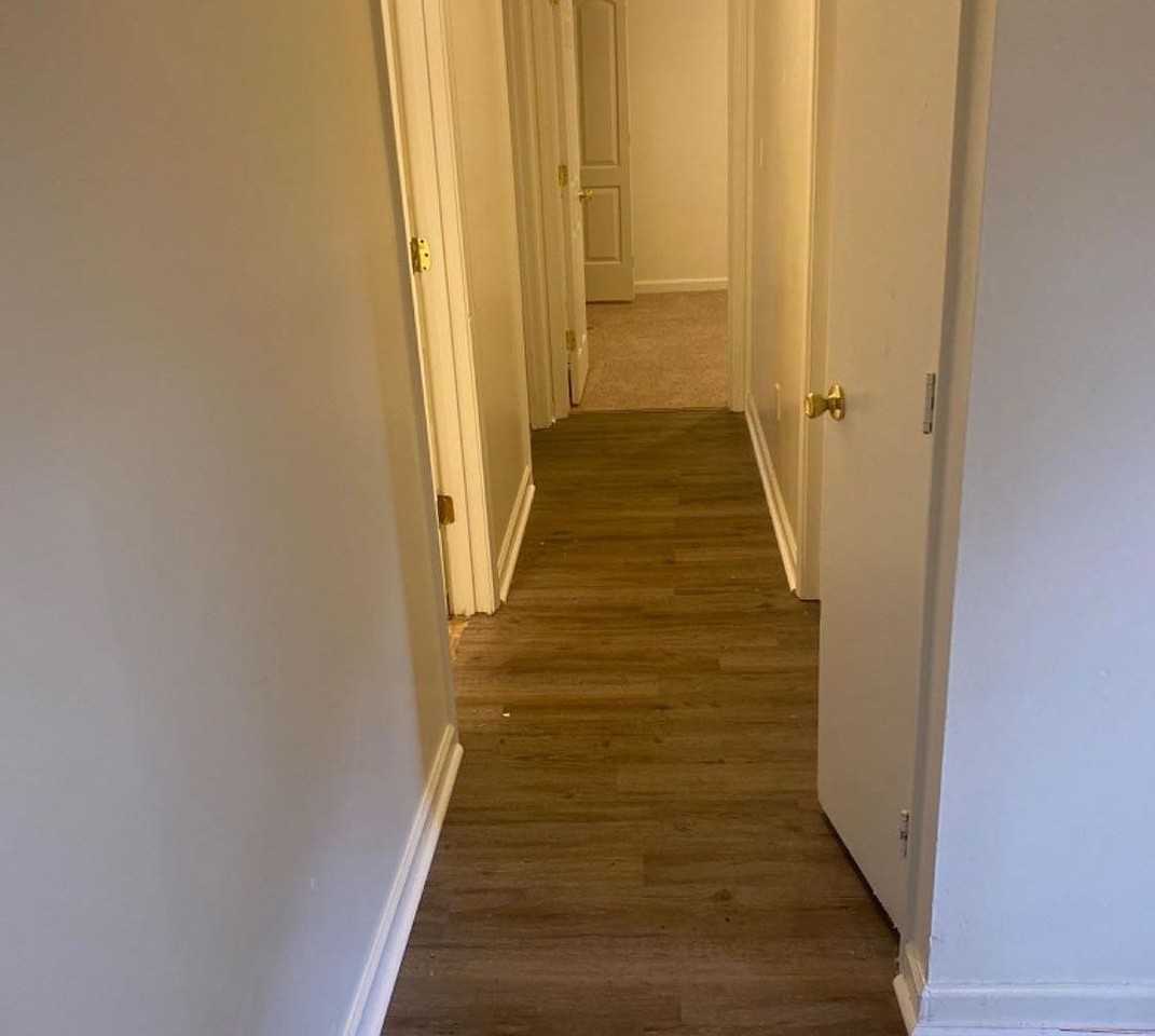 627 Wagonwheel Rd - Photo 2 of 6