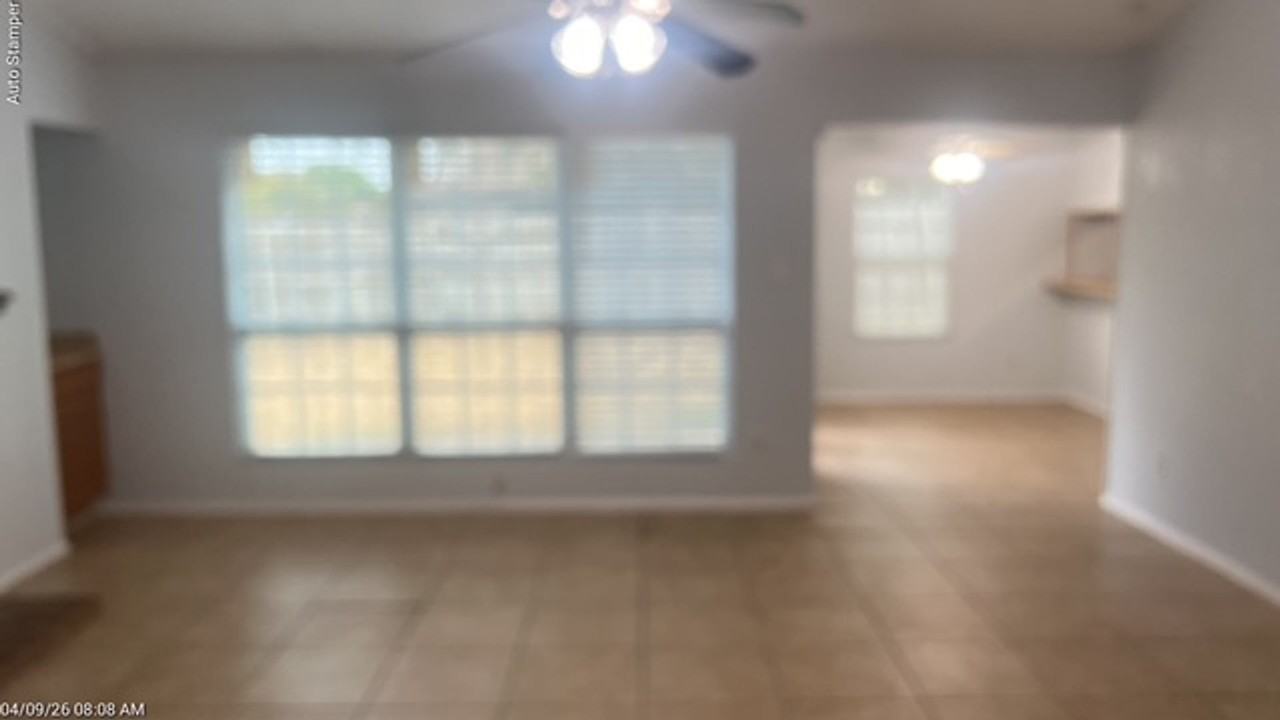 501 Lantana Dr - Photo 6 of 42