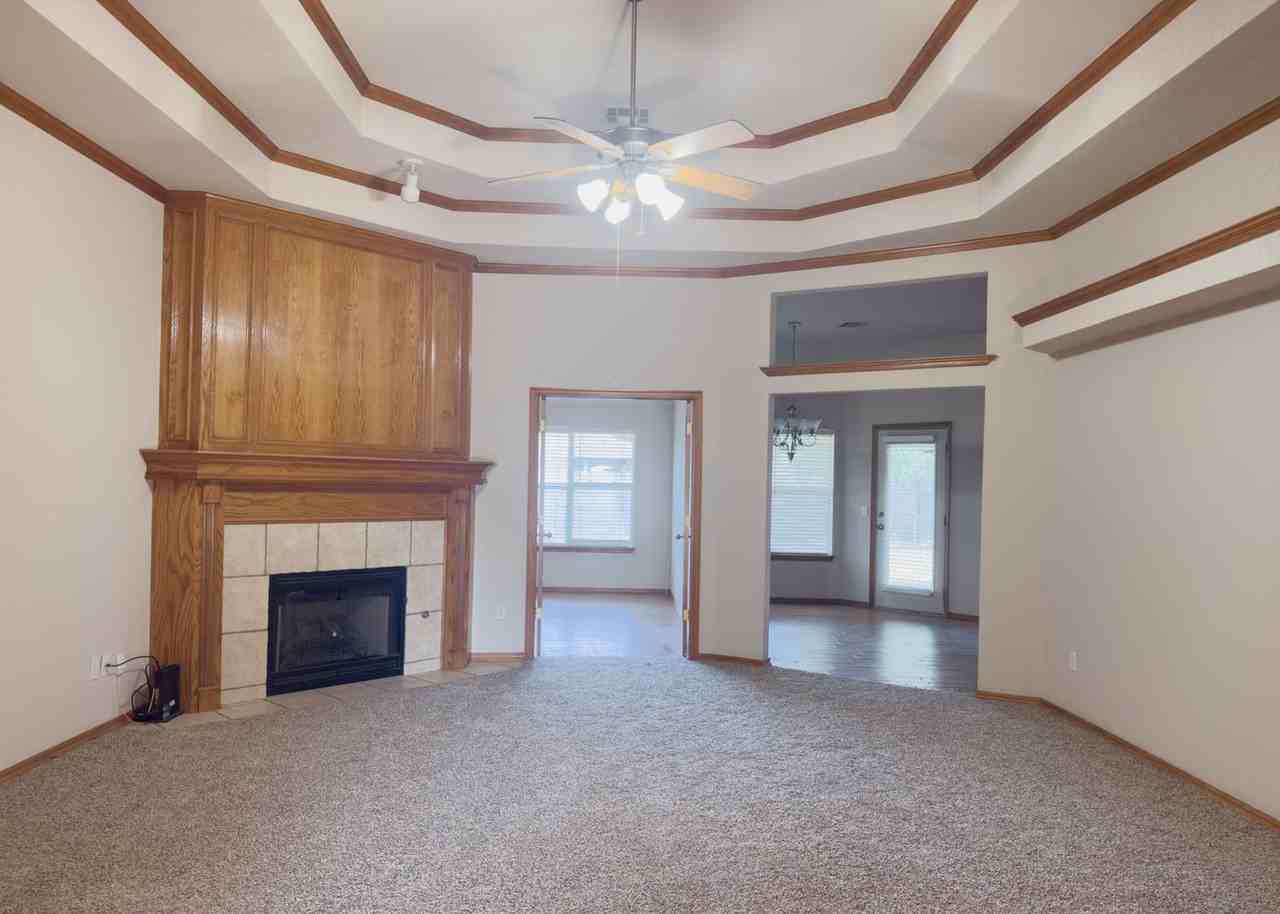 1633 Sw 32nd St - Photo 5 of 29