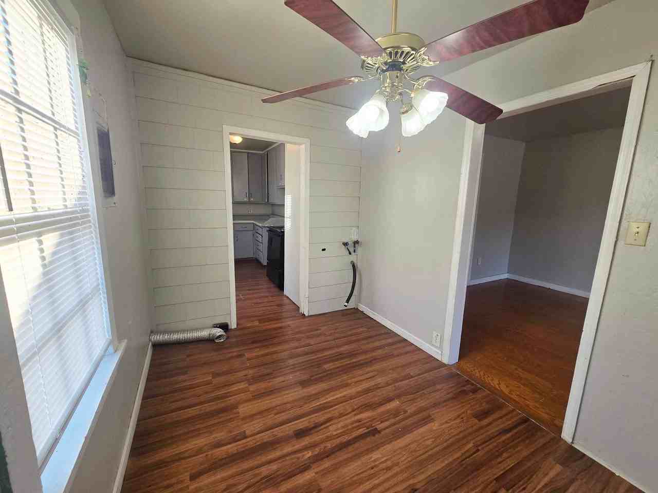1144 Nw 83rd St - Photo 4 of 9