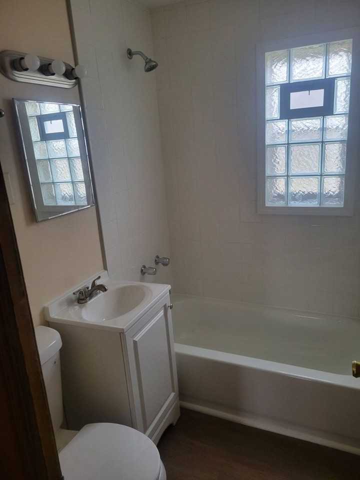 3609 N 36th St - Photo 3 of 13