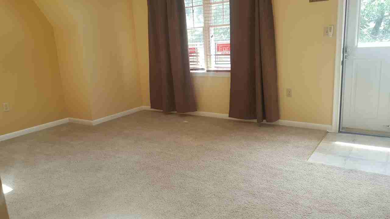 360 Union St - Photo 6 of 23