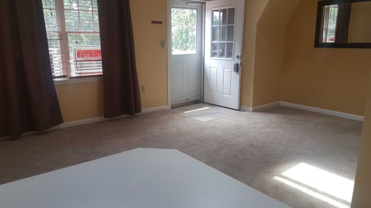 360 Union St - Photo 7 of 23