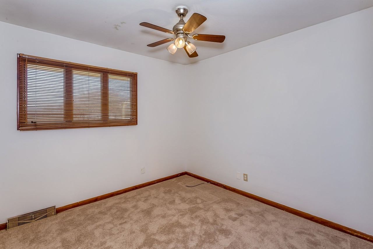 4339 S Meridian Ave - Photo 5 of 11