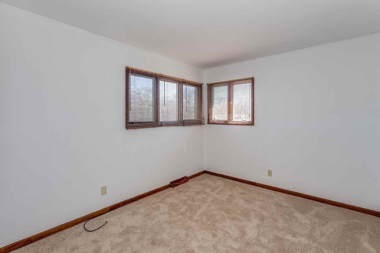 4339 S Meridian Ave - Photo 7 of 11