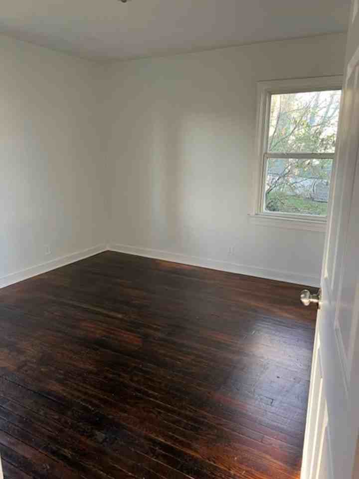 14 Rolla Gardens Dr - Photo 5 of 21