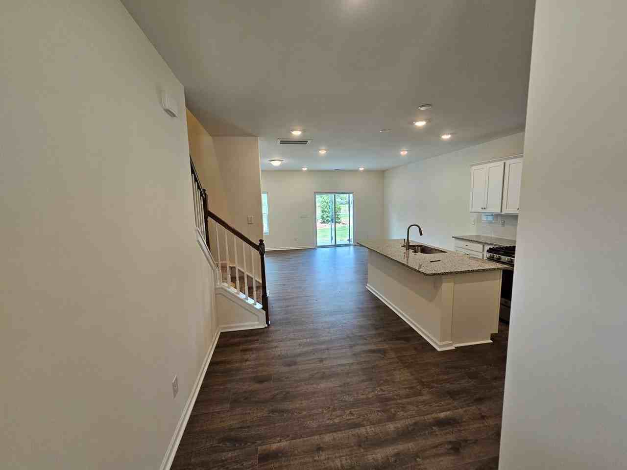 6031 Rizer Dr - Photo 6 of 17