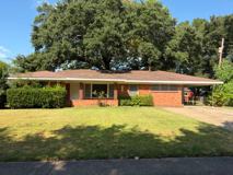 2209 Clinton St - Photo 1 of 1