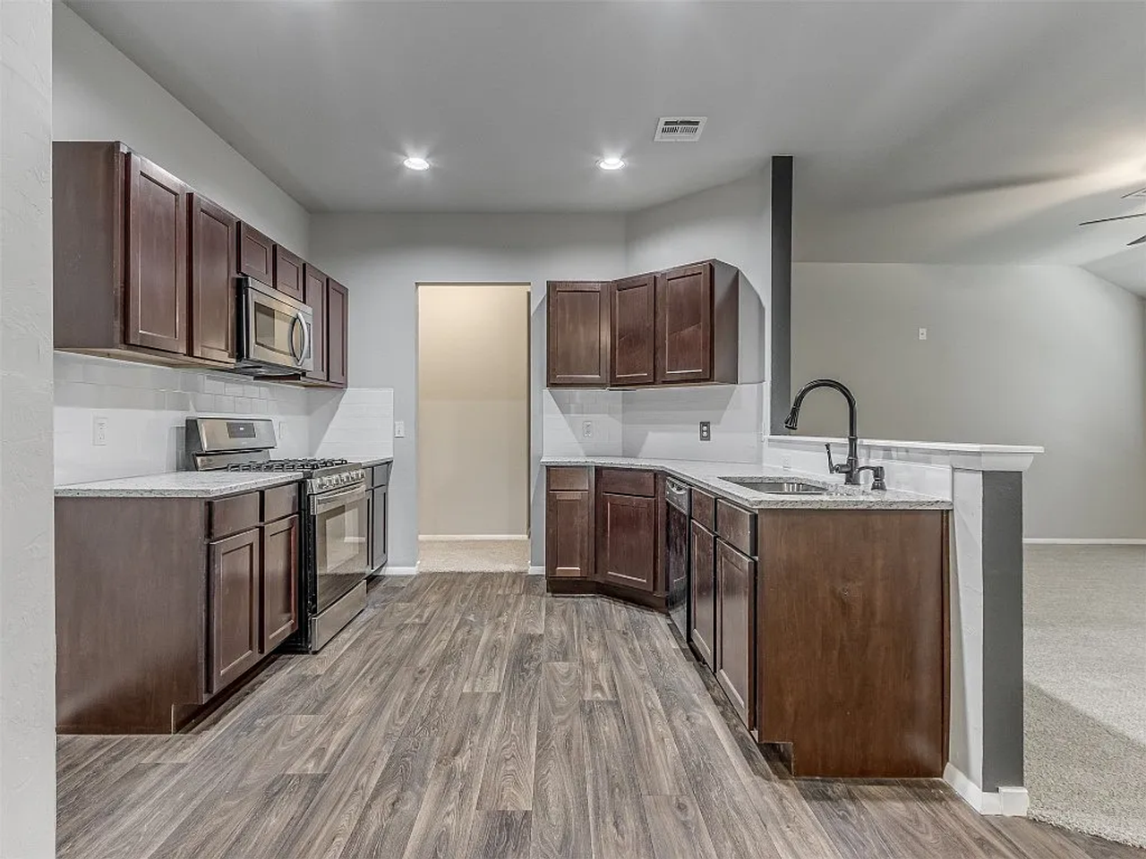 1804 Schooner Rd - Photo 2 of 13