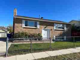 featured image of 3801 S Franklin Rd