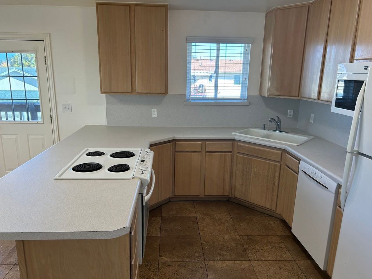 3801 S Franklin Rd - Photo 5 of 27