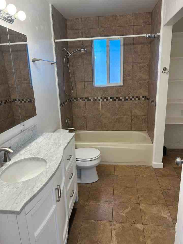 3801 S Franklin Rd - Photo 6 of 27