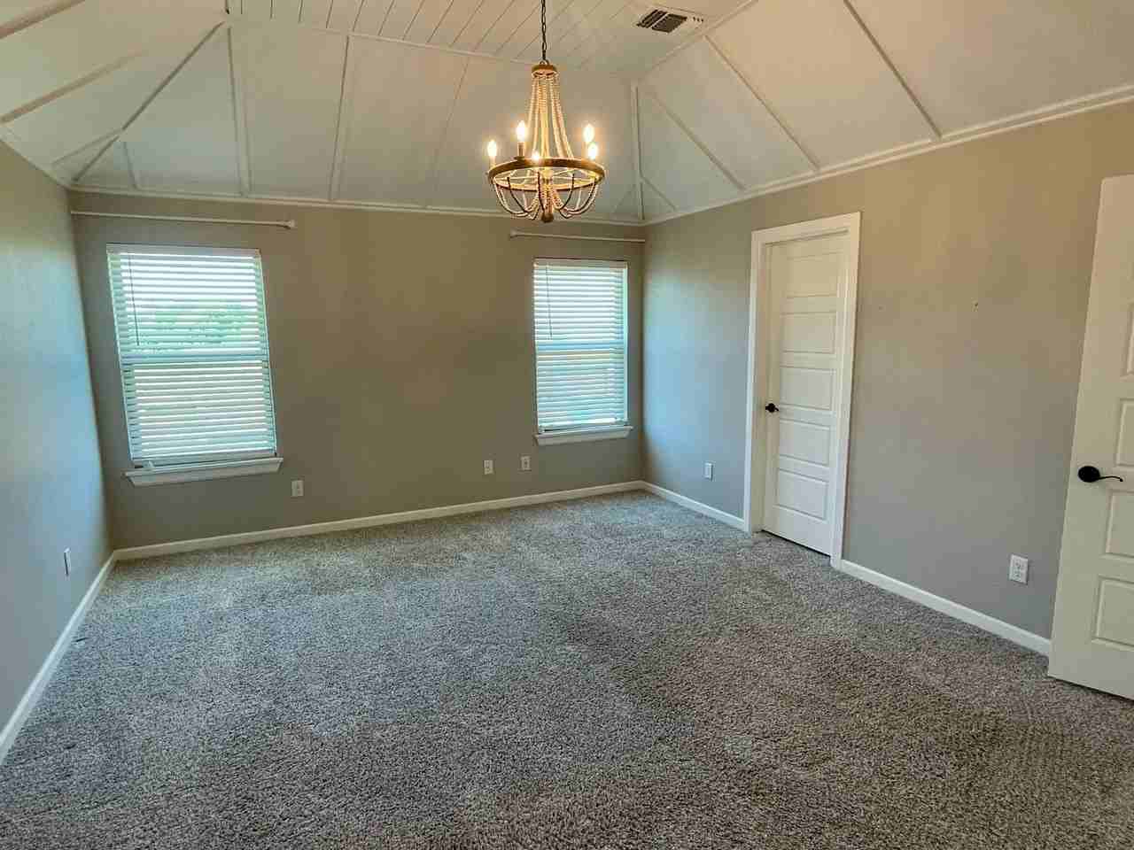 13809 Limestone Ln - Photo 7 of 20